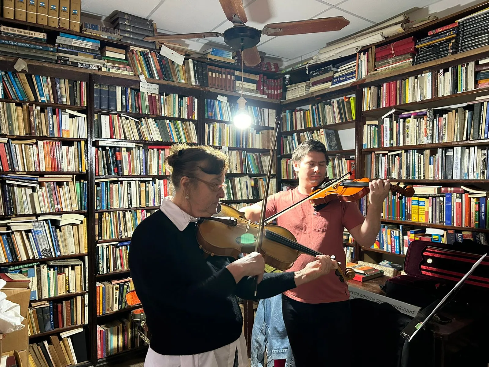 Imagen de la biblioteca